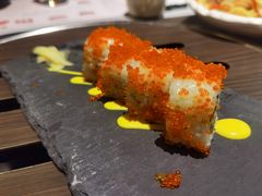 金枪鱼寿司-赤坂亭·M9和牛烧肉(南京江南虹悦城店)