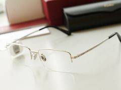 -目艮眼镜SHOWROOM(品牌集合店)
