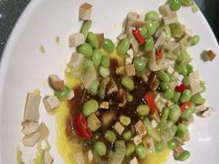 -新天明砂锅鱼头煲