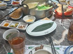 -禄婶鸡煲·打边炉