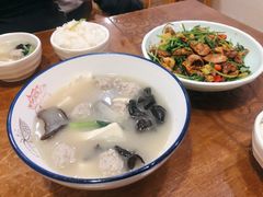 生汆丸子汤-东北小二东北菜(大车家巷店)