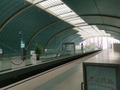 -龙阳路磁悬浮列车总站-停车场