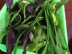 -佳荣老五生态牛肉馆