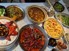-巴厘龙虾·榜首油焖大虾(沙湖·花园店)