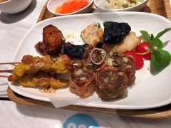 小吃拼盘-金椰壳· 大厨新加坡菜(壹方城店)