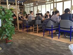 -渝信川菜 · 川味家常菜(财富购物中心店)