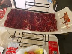 -左庭右院鲜牛肉火锅(浦江欢乐颂店)