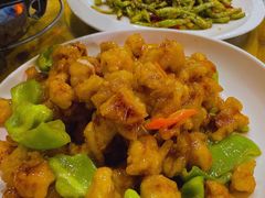 溜肉段-大宝全猪馆(南京路店)