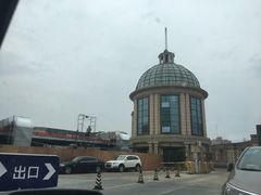 -环球港-停车场