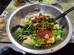 -刘二店正宗裤带面(围墙巷店)