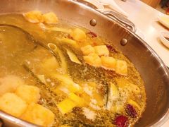-一席地·本地鸡窝·杭帮鸡火锅(萧山银隆百货店)