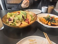 -辣尚瘾·烤鱼·新川菜(交大直营店)