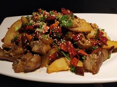 香辣烤猪手-川里谈·川味小馆(北京路店)