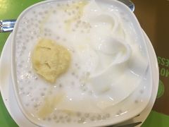 -甜心妈妈·榴莲星级糖水(北京路总店)