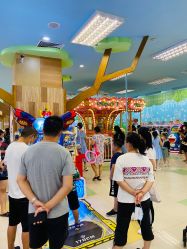 -莫莉幻想儿童乐园(武汉金银潭永旺店)