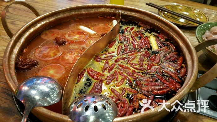 八筒重庆老灶火锅(慈云寺店)养生番茄鸳鸯锅图片 - 第117张
