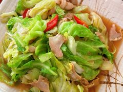 -鸿运美食府