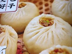 -凤起龙游老面包子(凯德晶品店)