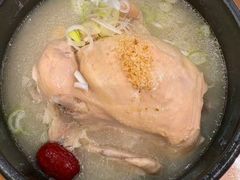 -长寿参鸡汤(朝韩风情街店)