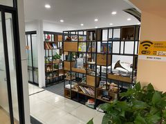-ME Marvel English 麦迩威英语(万象城校区)