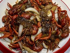 -乡土黄·鲜牛肉火锅·小龙虾(兴业街店)
