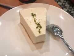 -西西弗书店&矢量咖啡(壹方购物中心店)