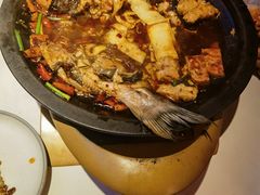 -鸣记脆皮烤鱼·海鲜烤鱼(三八广场店)