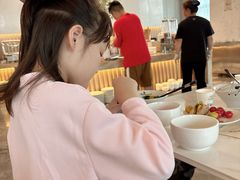 -苏州工业园区奥特莱斯亚朵酒店