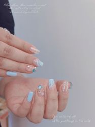 -花系美·美甲美睫精品店