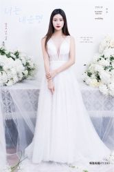 现代简约-巴黎婚纱摄影工作室