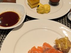 -月色西餐厅·海鲜刺身·烧烤(科学城保利郡雅酒店)