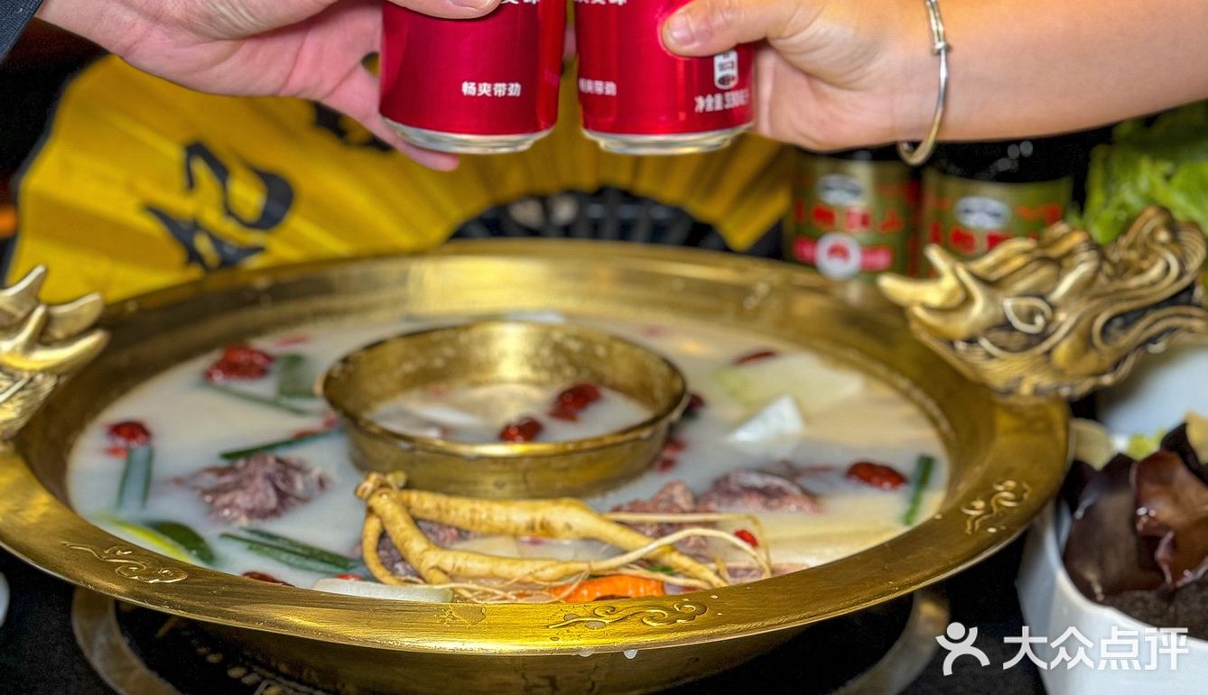 舌尖美味。养生羊蝎子火锅，yyds…