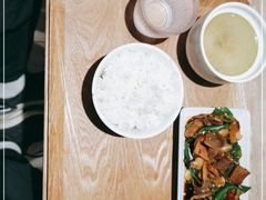 -老乡鸡(融科天地店)