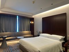 -上海龙之梦万丽酒店