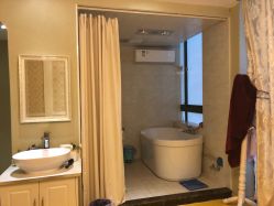 -悦芳庭美肤美体品牌集合店