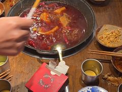 -萍姐火锅·公路夜市(武汉首店)