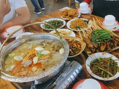 -冶建镜子·老南昌大排档·江西虾王(总店)