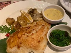 -绿茵阁(体育西分店)