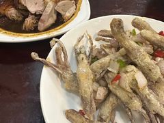 -余杨鸭鸭餐厅