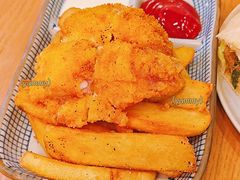 -HELLO 27 意面·沙拉·帕尼尼