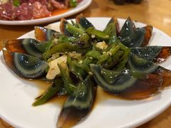 -宏兴烤鱼山庄(宣恩总店)
