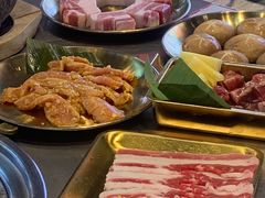 -哈哈碳都·牛肋条无限自助烤肉(台江万达店)