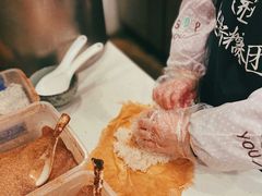 -正南齐北·老街糯米团(洪崖洞店)