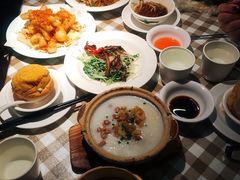 -新大咀港式茶餐厅(宝山万达店)