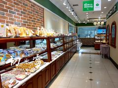 面包甜点陈列柜-丹香(青岛南京路店)