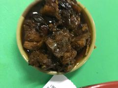 -明记砂煲美食(人民北路四十号大院店)