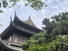 -龙华寺