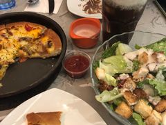 -必胜客(WOW梦之城店)