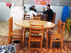 大堂-一品红烧鸭特色川菜(三岔湖店)