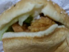 香辣鸡腿堡-华莱士·炸鸡汉堡(西中市店)